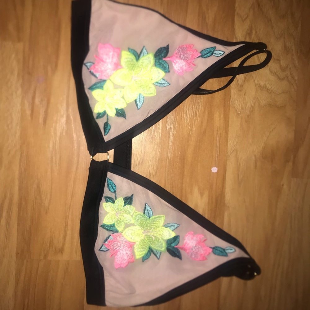 PINK Victoria's Secret Embroidered Bralette